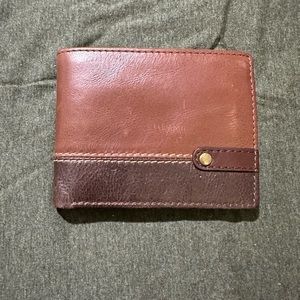 Patricia Nash men’s leather wallet